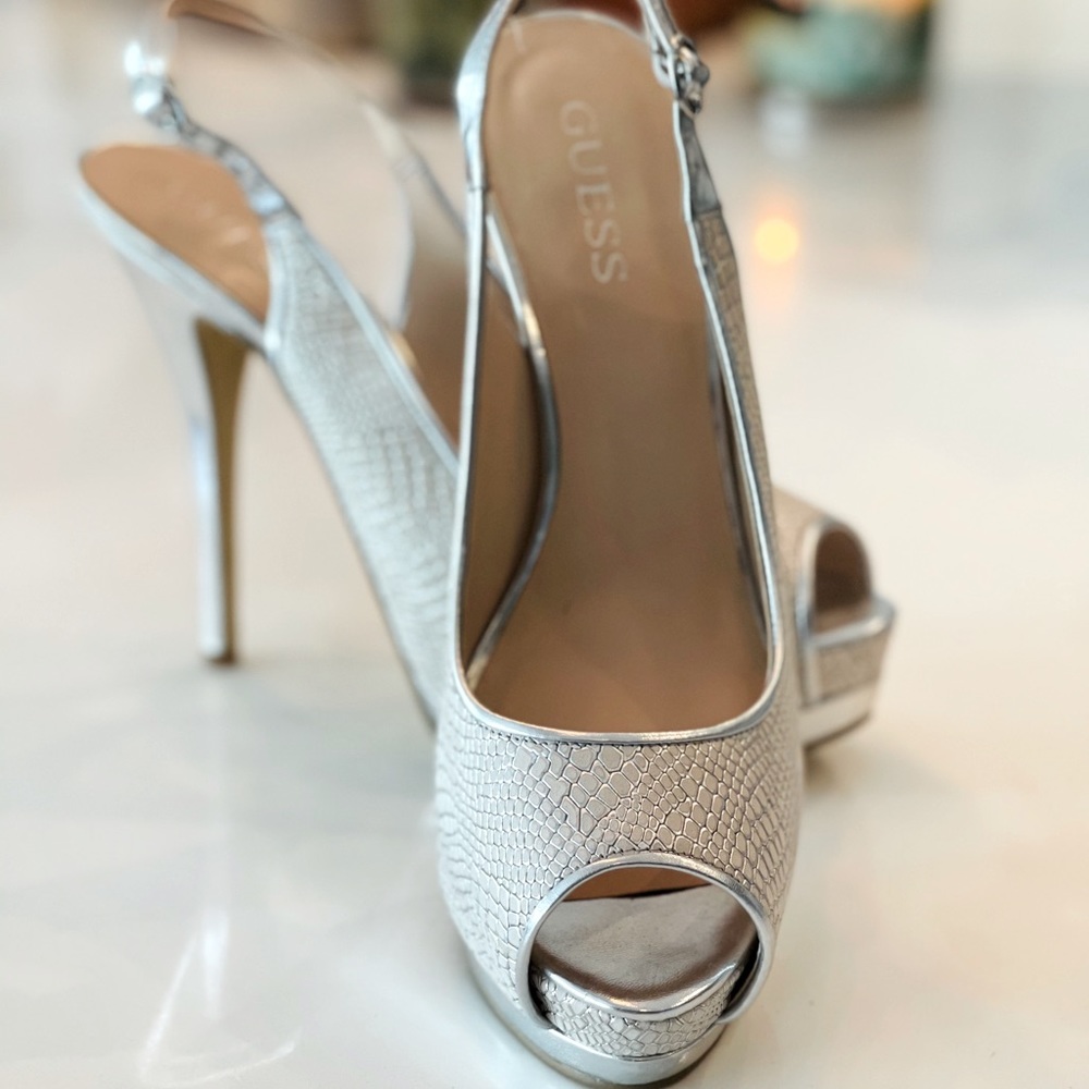 Women’s Guess Silver Peep Toe Heels